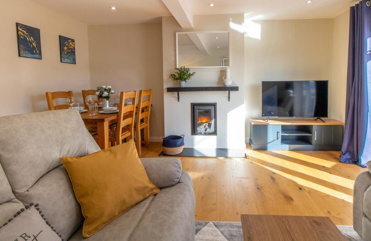 Cottage On The Quay Wroxham Extérieur photo