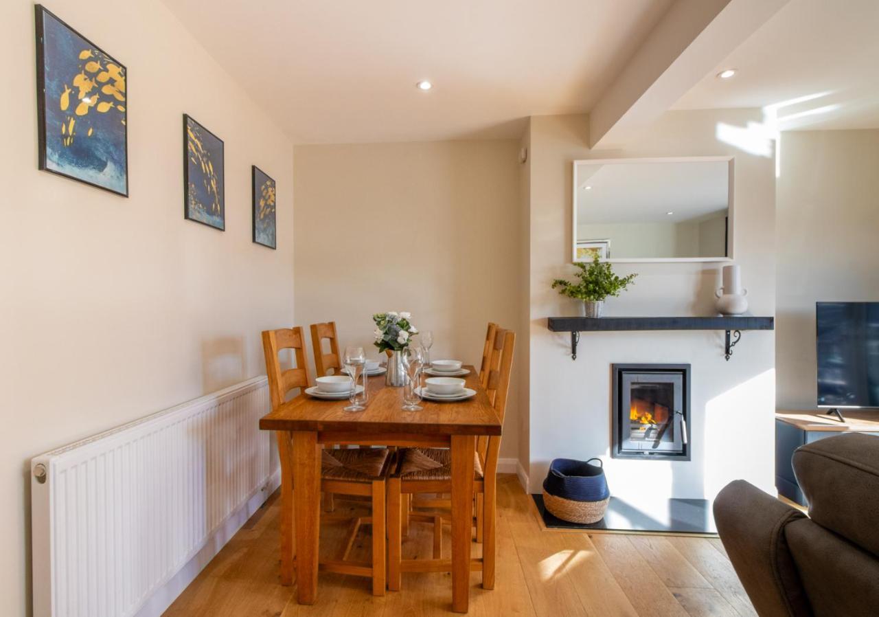 Cottage On The Quay Wroxham Extérieur photo
